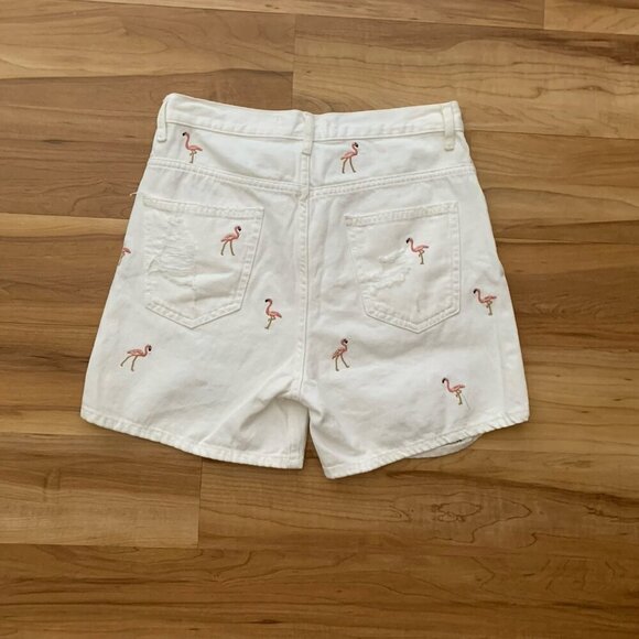 Zara Basic Z1975 Denim Shorts Size 4 White Distressed Pink Flamingoes - Picture 5 of 5